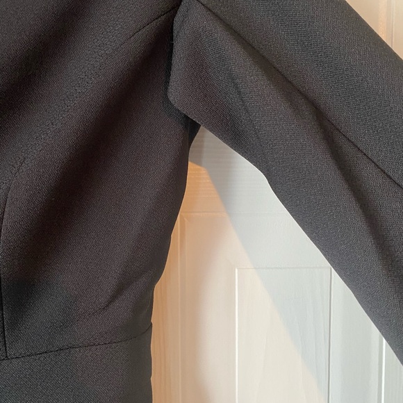 ✨ Silence + Noise Deep-V Long-sleeve Romper | Small - Picture 2 of 10